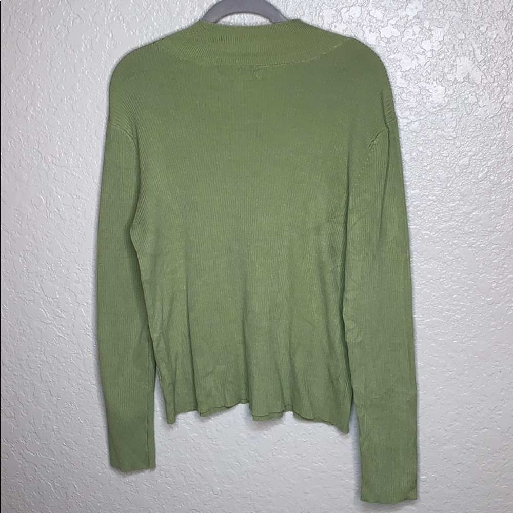 Green Ribbed Turtle Neck Top - Picture 6 of 6